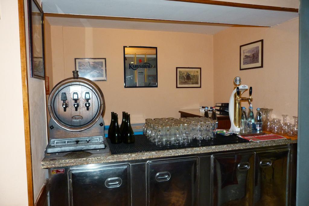 Albergo Ristorante Gori Ameglia Bagian luar foto